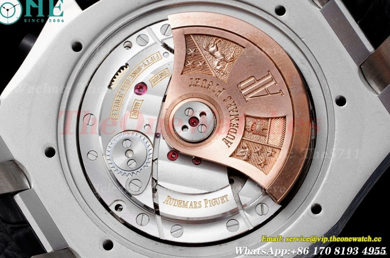 Num LE Royal Grey Oak Offshore RSF SS Mod A3126 42mm 0424